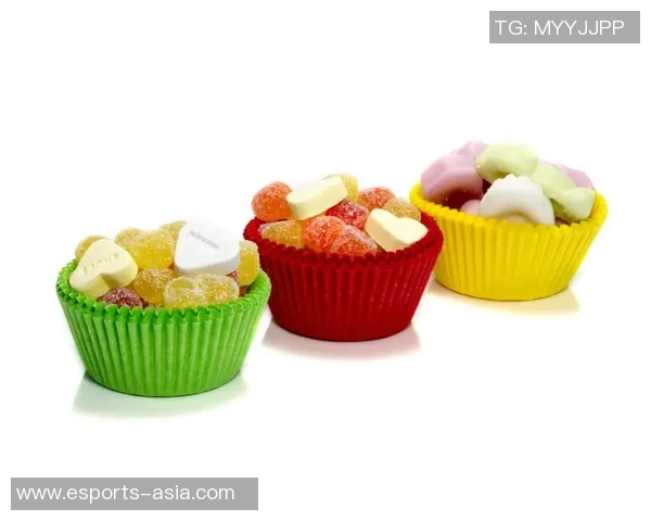 糖果甜蜜如足球明星的进球瞬间,甜美与激情碰撞的完美对比 糖果甜蜜如足球明星的进球瞬间,甜美与激情碰撞的完美对比