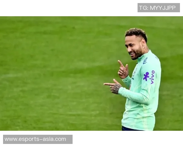 内马尔足球场外穿搭风格解析引领潮流成为时尚代言人