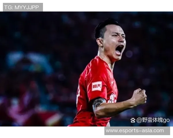 足球四大球星精彩集锦全纪录 穿越绿茵场的传奇时刻与辉煌瞬间